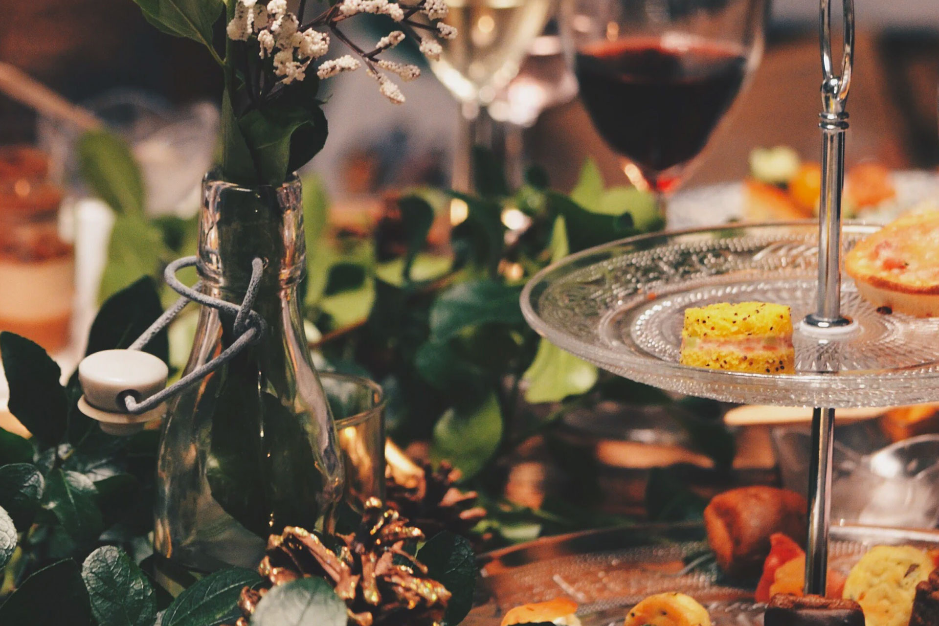 work-related-expsnses-festive-season